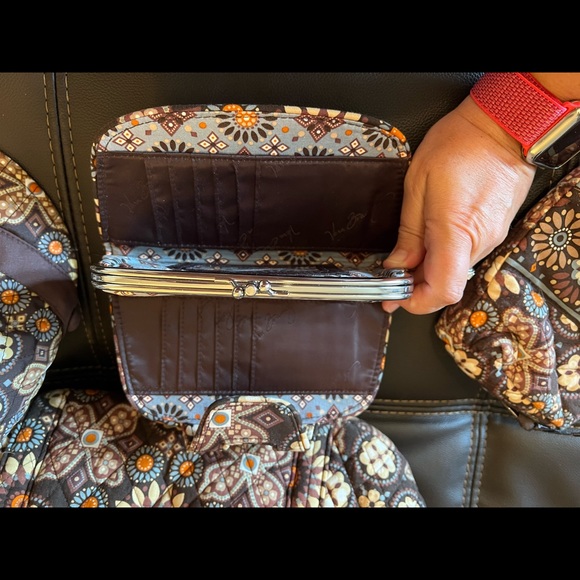 Vera Bradley tote set - Picture 6 of 8